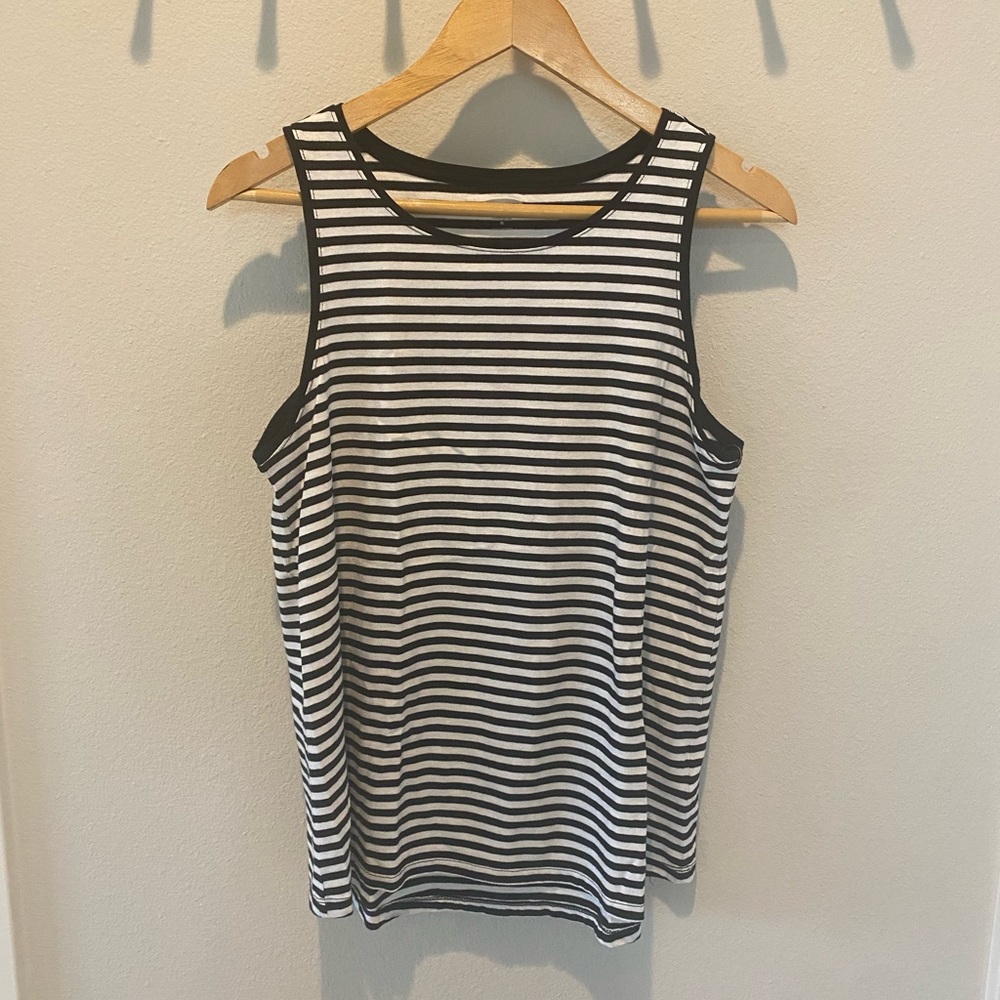 Old Navy | black and white striped tank top | size M | womens | new with tags